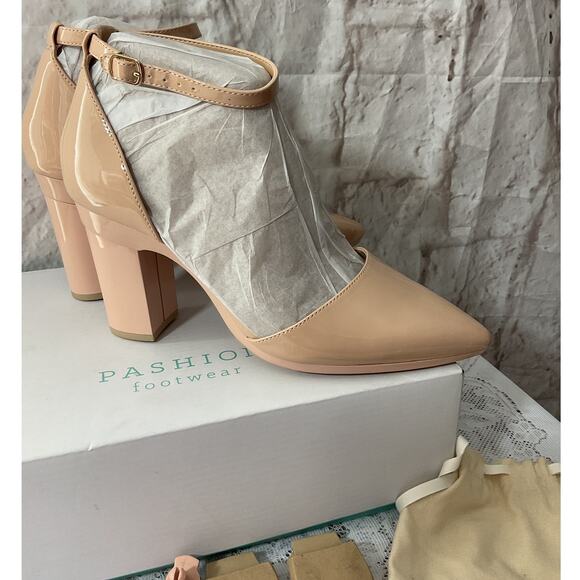 Pashion Footwear 7.5 The D'Orsay 4" Block Heel, Interchangeable Heels Sand - Picture 2 of 9